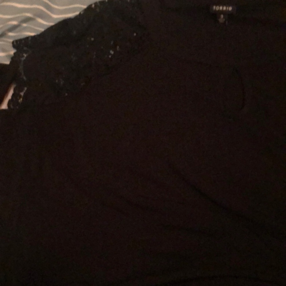 Torrid black lace cap sleeve top size 3